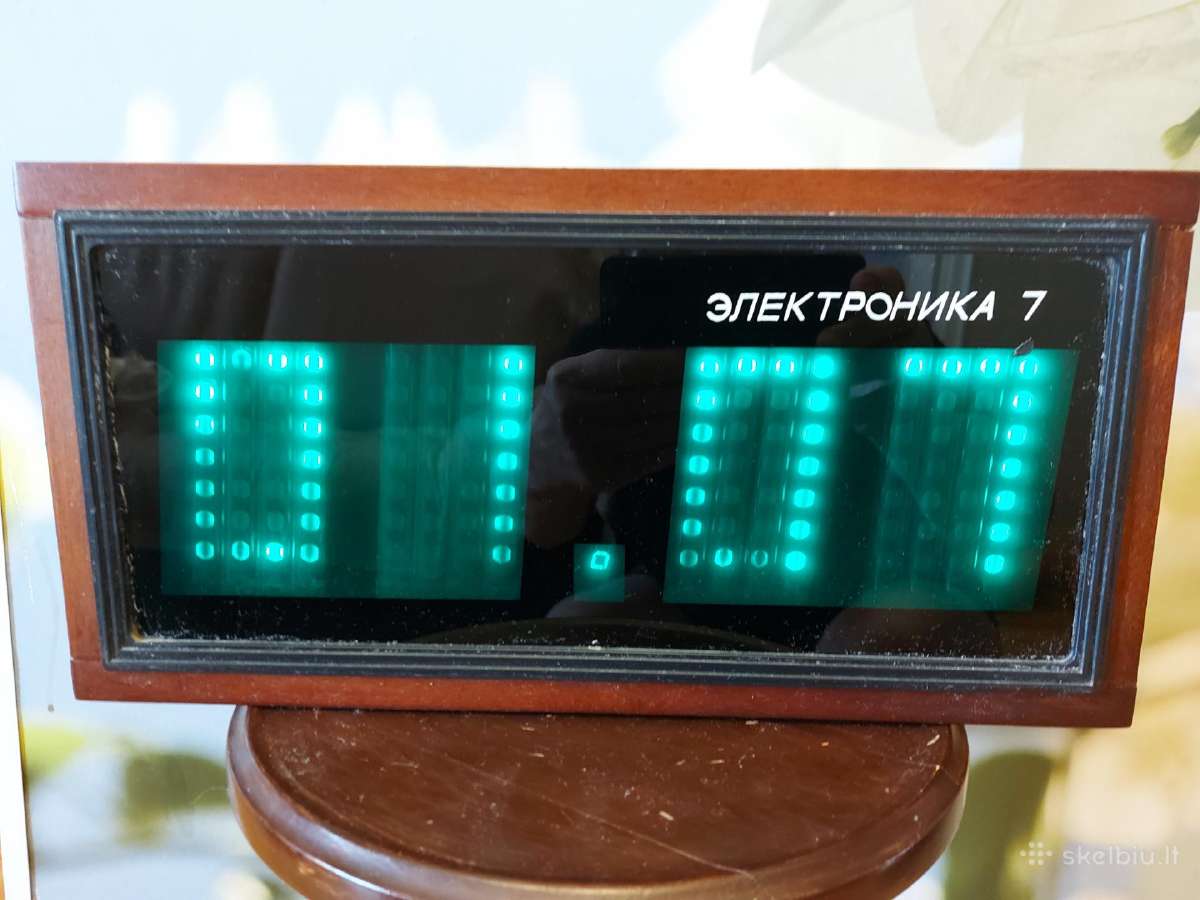 Laikrodis elektronika 7