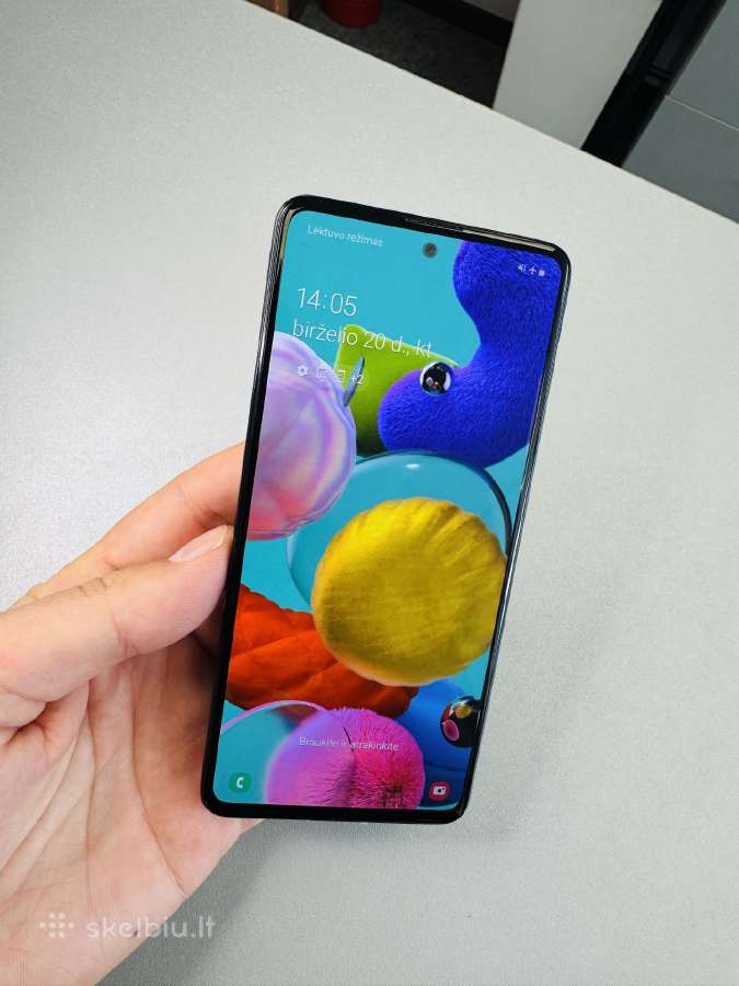 Idealus samsung a51 128gb su garantija
