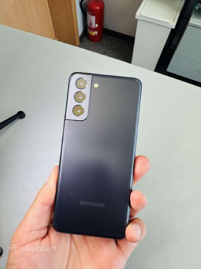 Idealus samsung s21 128gb su garantija