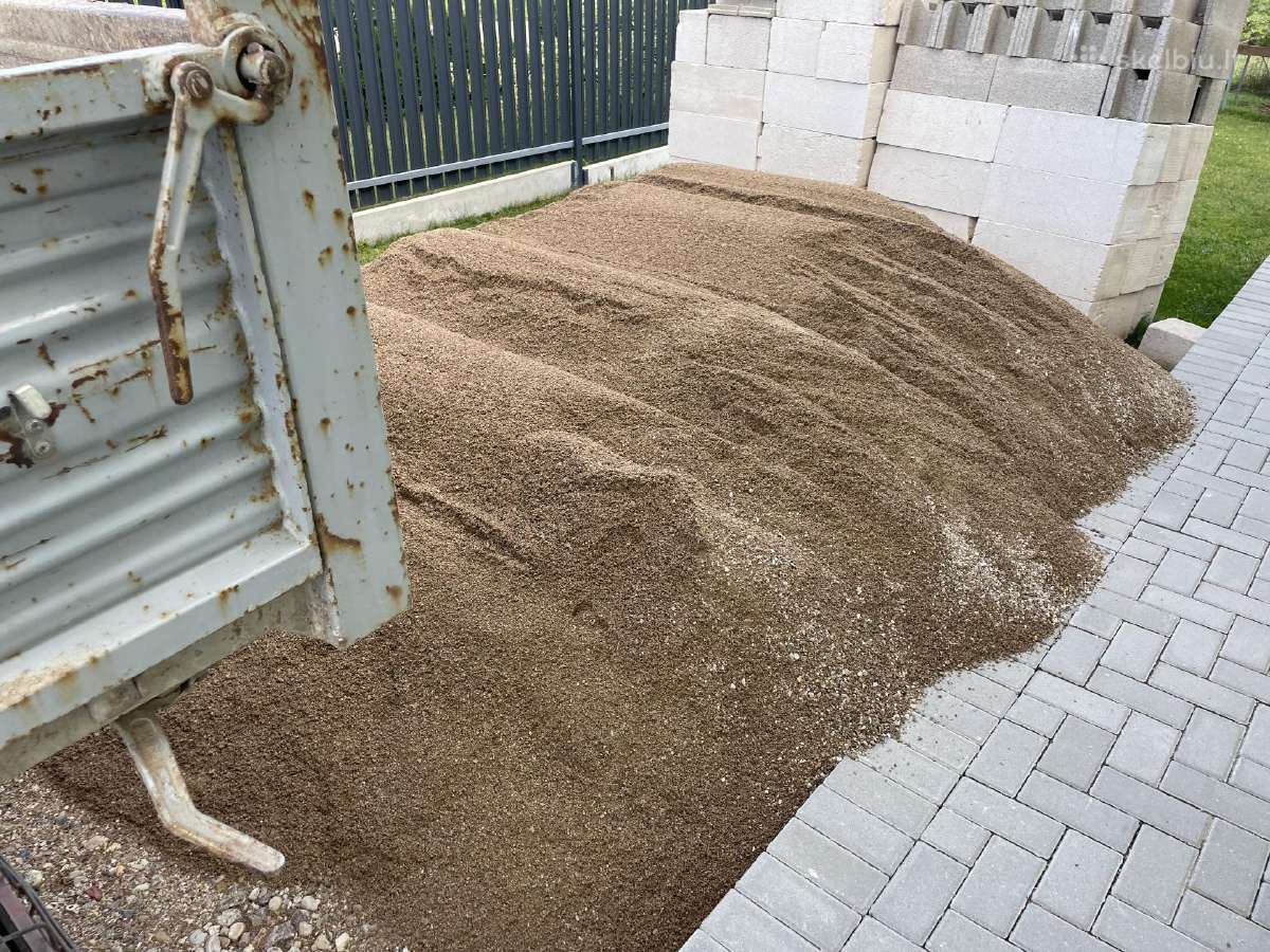 Akmens atsijos