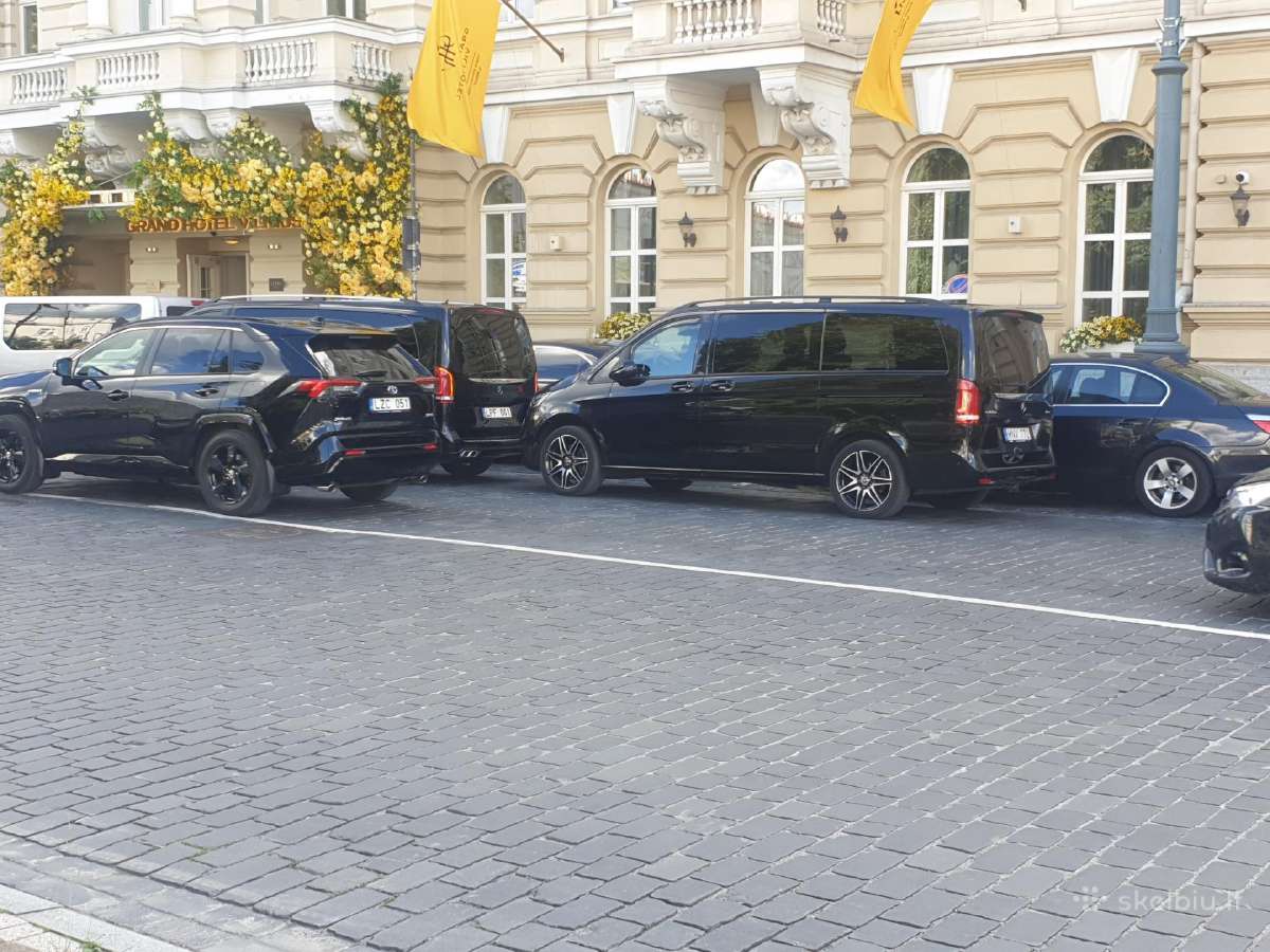 Mikroautobuso Mercedes Benz nuoma su vairuotoju - nuotraukos Nr. 24
