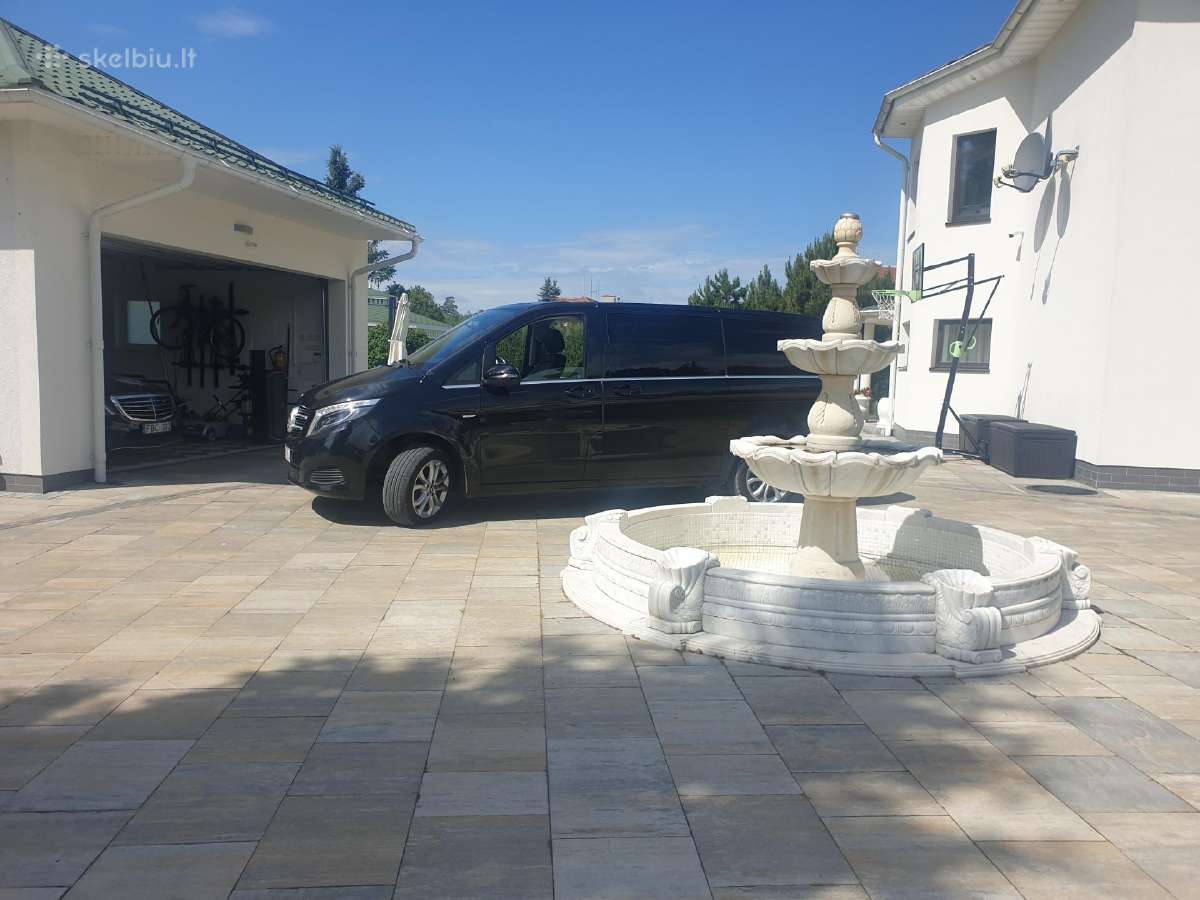 Mikroautobuso Mercedes Benz nuoma su vairuotoju - nuotraukos Nr. 28