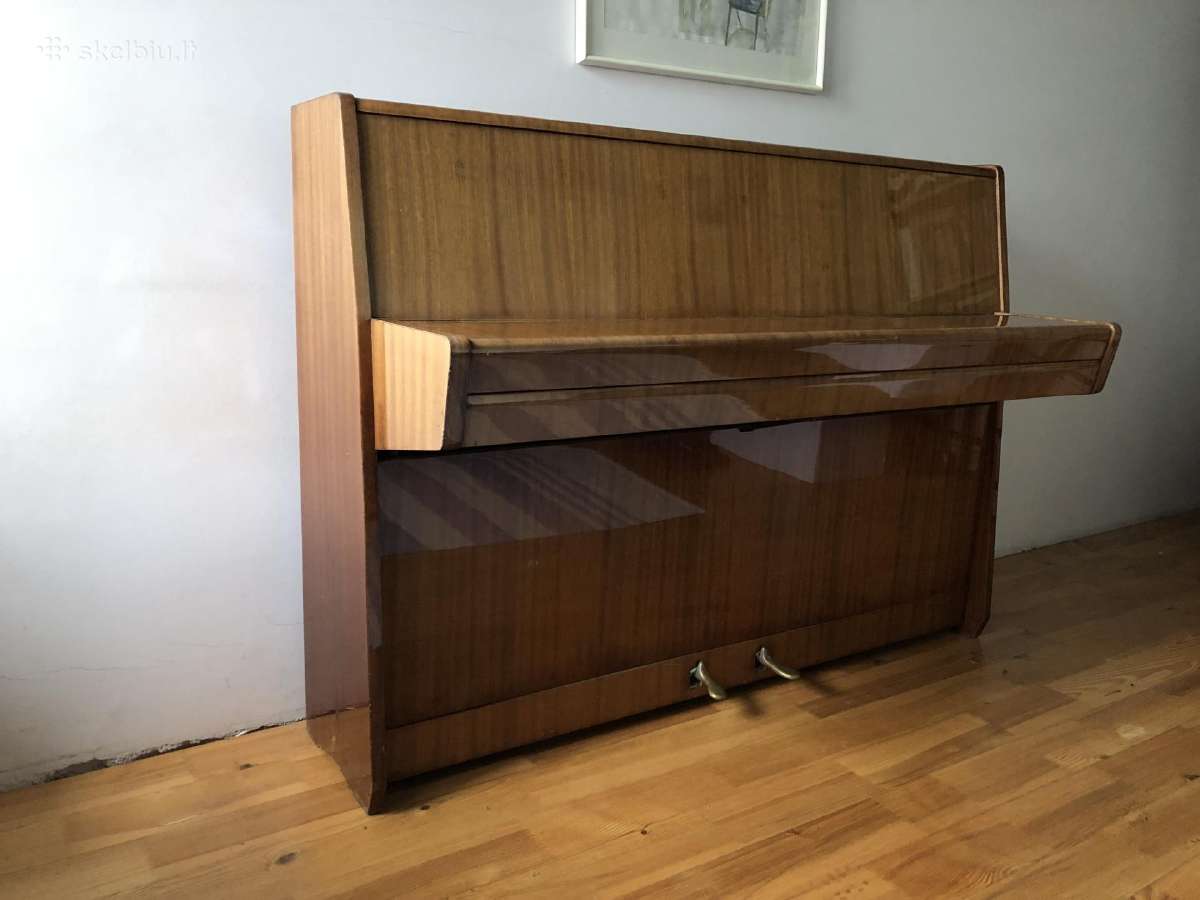 Pianinas Petrof - nuotraukos Nr. 4