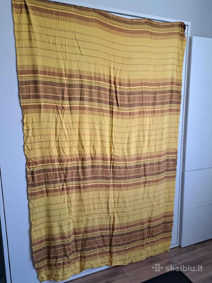 Geltonos užuolaidos apie 150cm x 215cm
