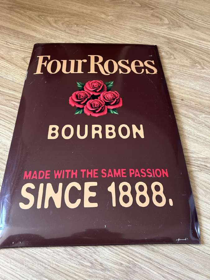 Four Roses bourbon metalinis posteris