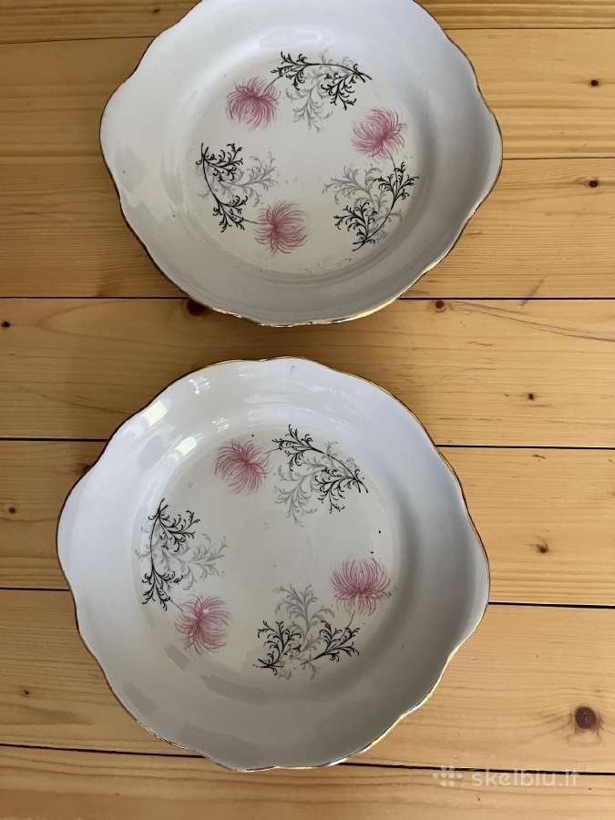 Lėkštės garnyrui 30 cm.