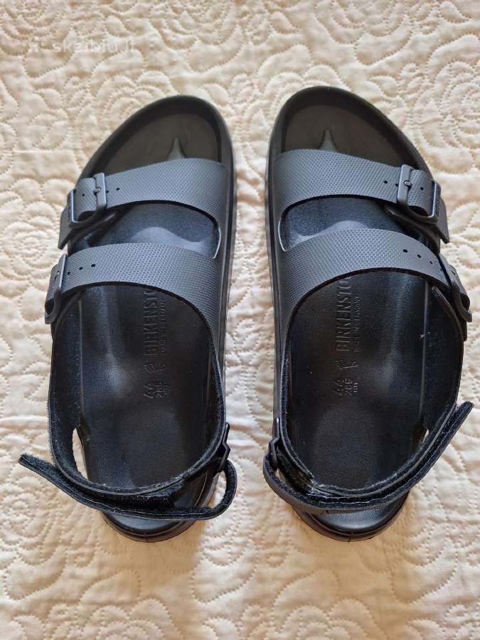 Parduodu naujas originalias Birkenstock basutes