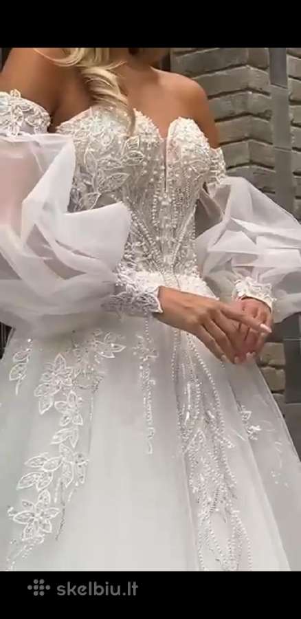 Vestuvinė suknelė