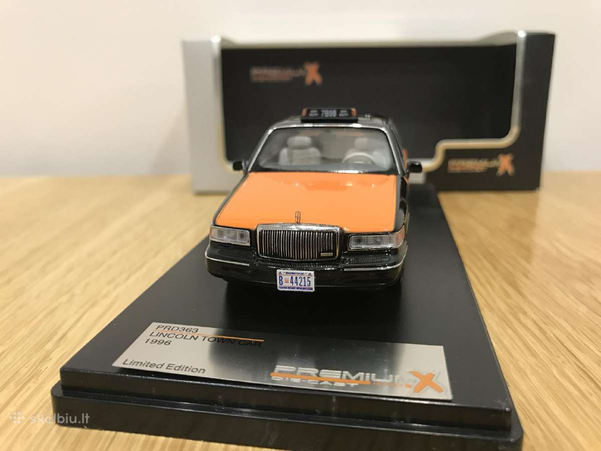 Lincoln Town Car (Usa Taxi) - nuotraukos Nr. 2