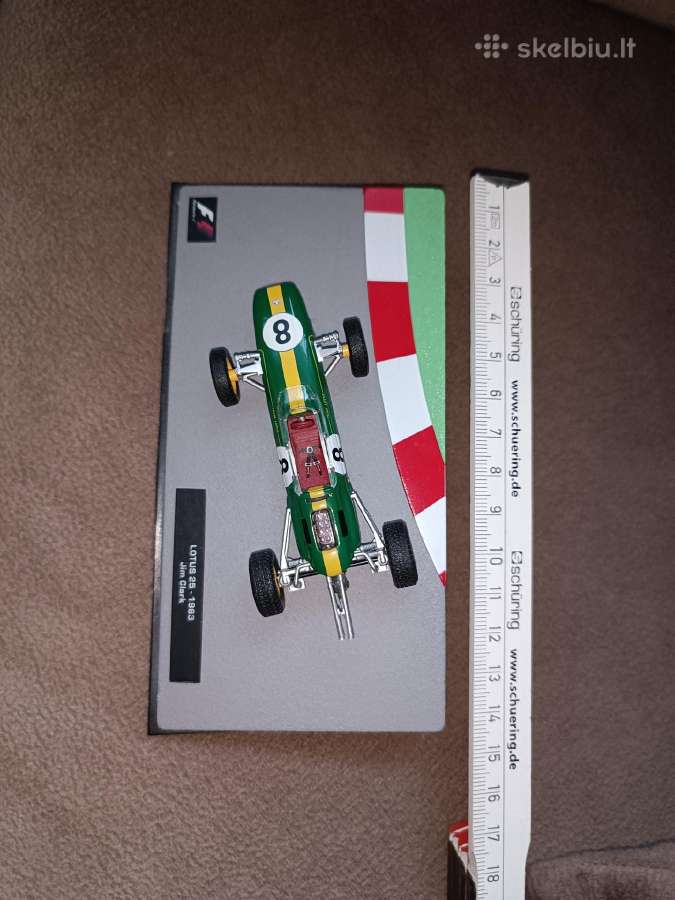 Kolekcinis F1 modeliukas, be gaubto - nuotraukos Nr. 12