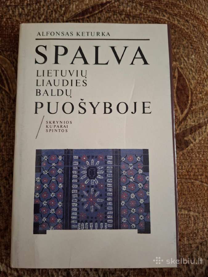 Spalva lietuvių liaudies baldų puošyboje