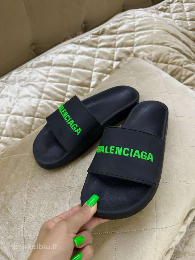 Balenciaga slepetes - nuotraukos Nr. 2
