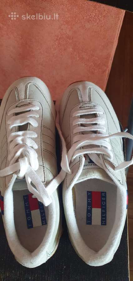 Tommy Hilfiger kedai - nuotraukos Nr. 2