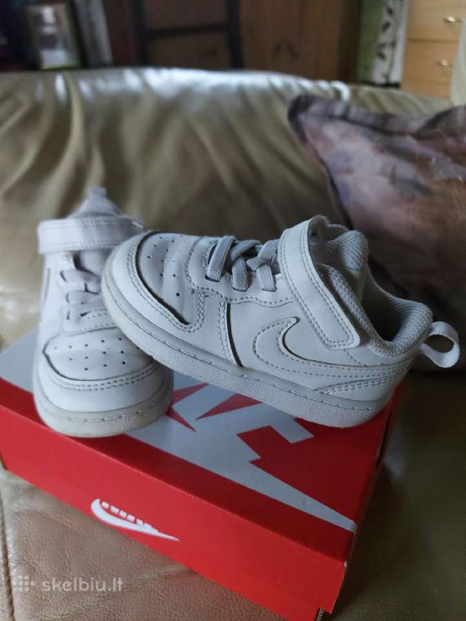 Nike,vaikiški kedukai,oda,originalas