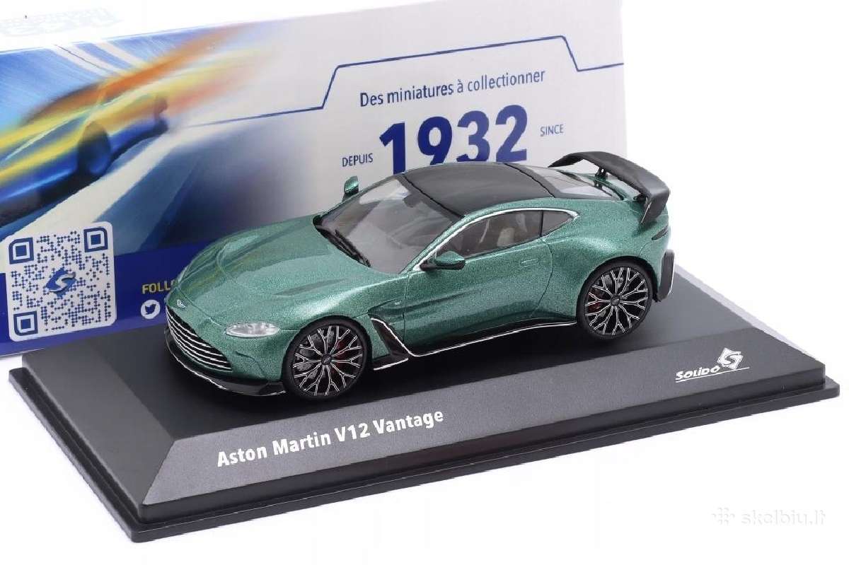 Aston Martin V12 Vantage