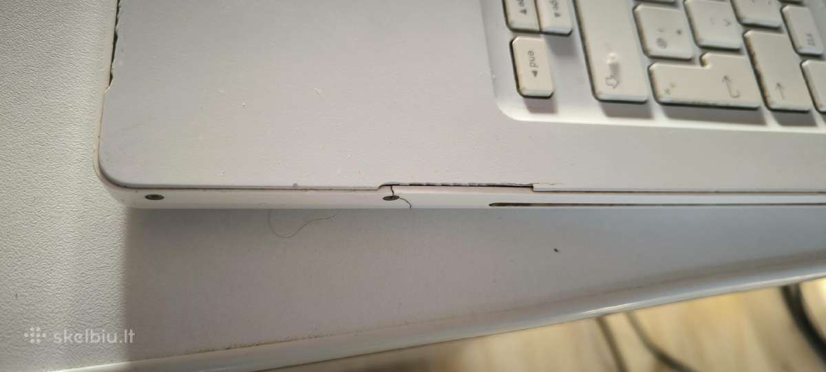 MacBook A1181 su pakroveju - nuotraukos Nr. 3