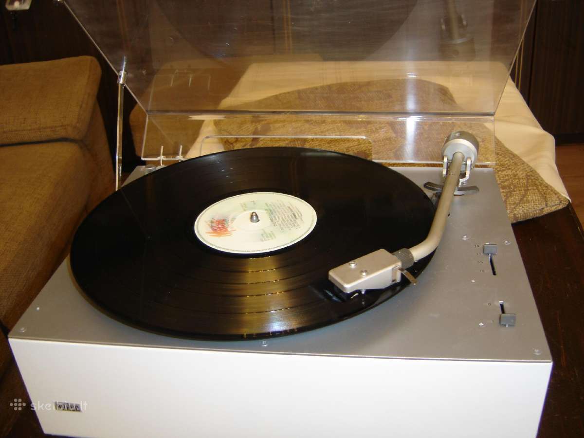 Kenwood.technics.denon.rega.cec.lenco.braun.thoren - nuotraukos Nr. 6