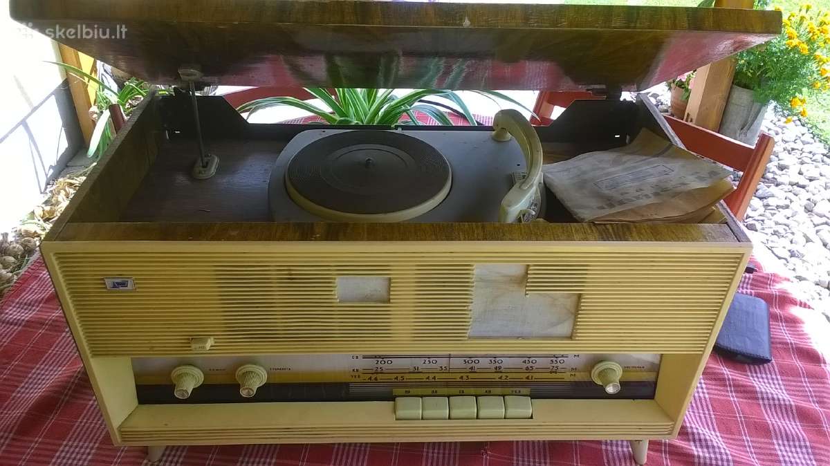 Antikvarinė radiola Čaika - M 1955 metų - nuotraukos Nr. 4