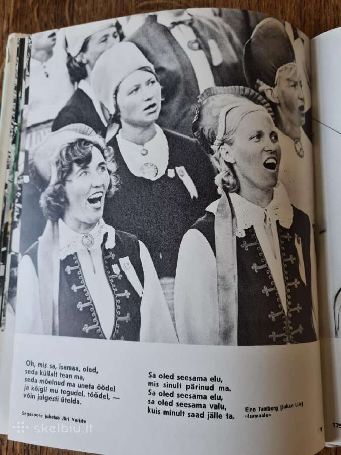 Fotoalbumas apie Estijos Dainų šventės 100-etį - nuotraukos Nr. 19
