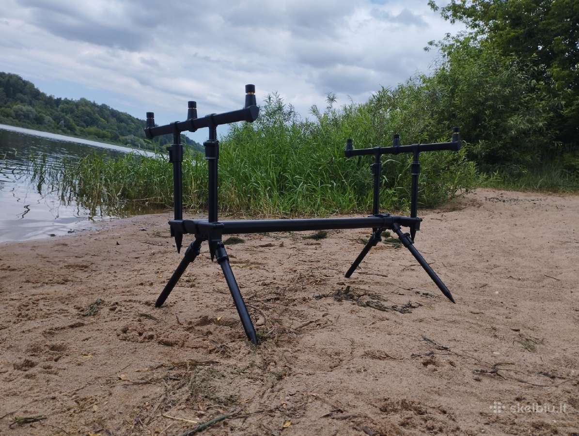 Stovas meškerėms