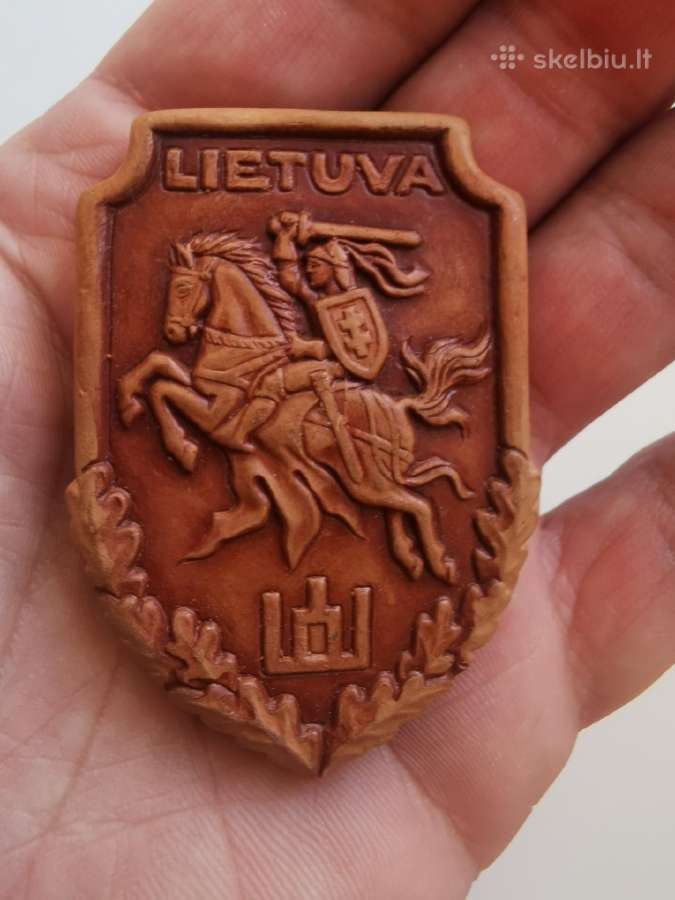 Senas molinis ženkliukas Vytis