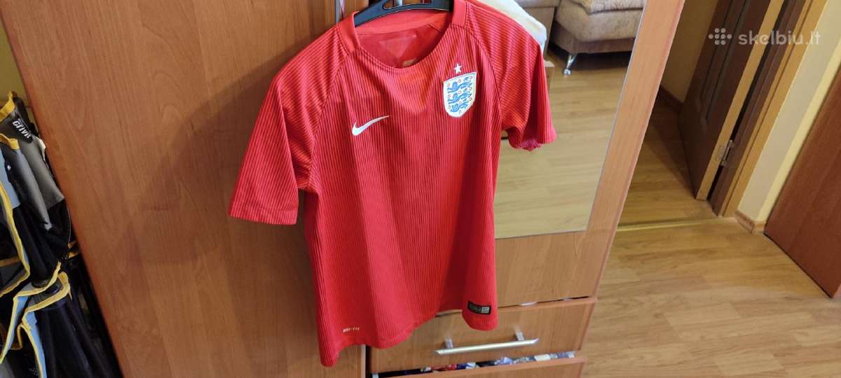 Nike Anglijos futbolo marškinėliai 12-13 metų