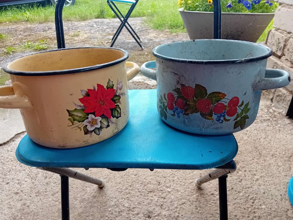 Tarybiniu laiku keptuves,puodai,bliudai,termusai - nuotraukos Nr. 12
