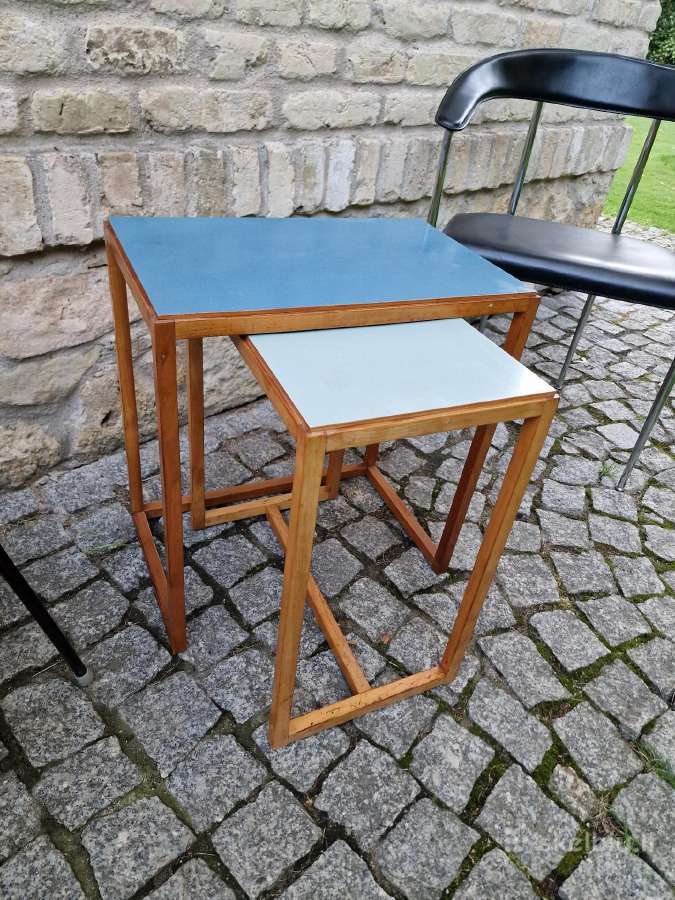Vintažinių mid century Bauhaus st. staliukų duetas - nuotraukos Nr. 9