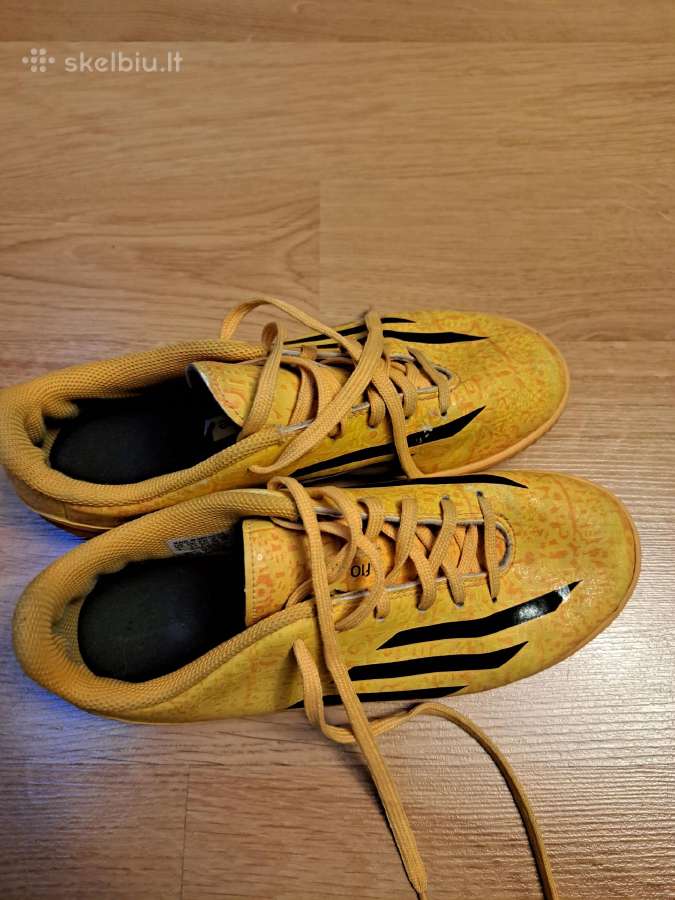 Adidas messi futbolo bateliau