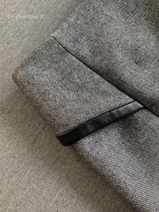 Hugo Boss sijonas