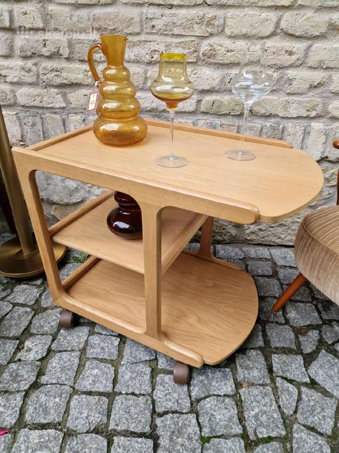 Vintažinis mid century ąžuol.serviravimo staliukas - nuotraukos Nr. 3