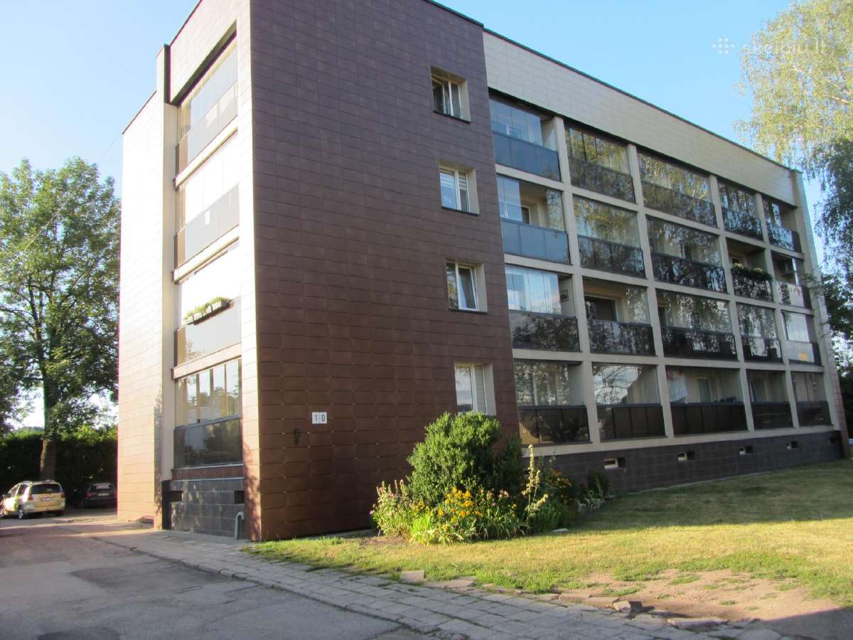 Parduodamas 2k. butas Prienai