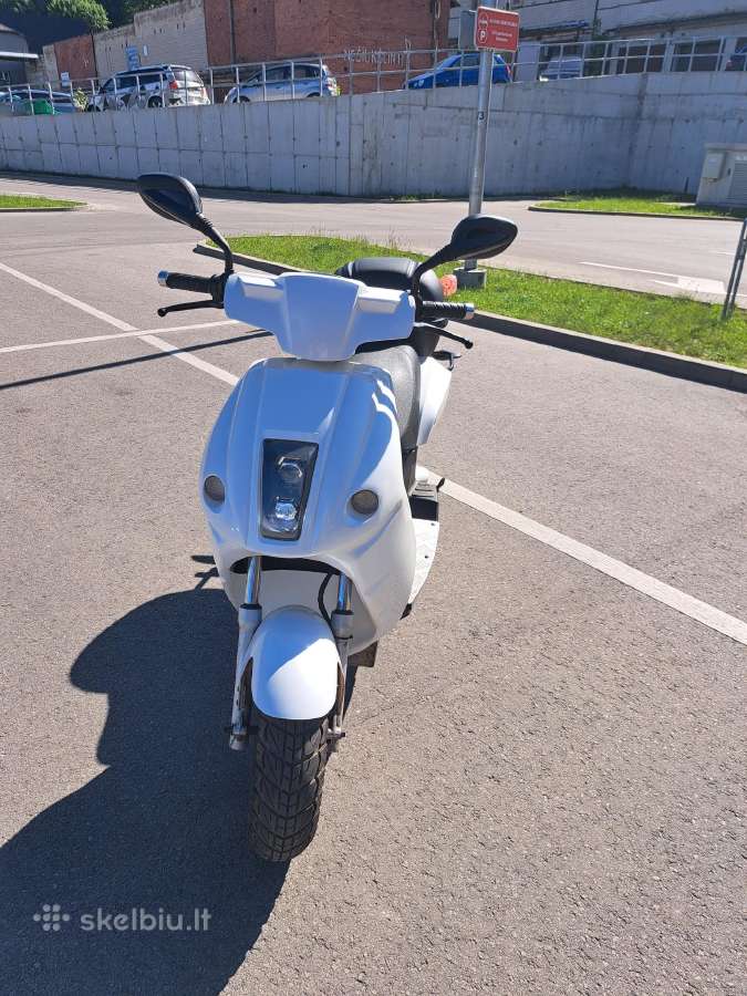 Elektriniai E-max Mopedai
