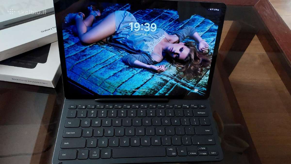 Samsung Tab 9+