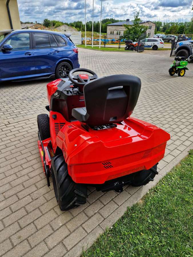 Aukštos žolės vejos traktoriukas AL-ko - nuotraukos Nr. 6