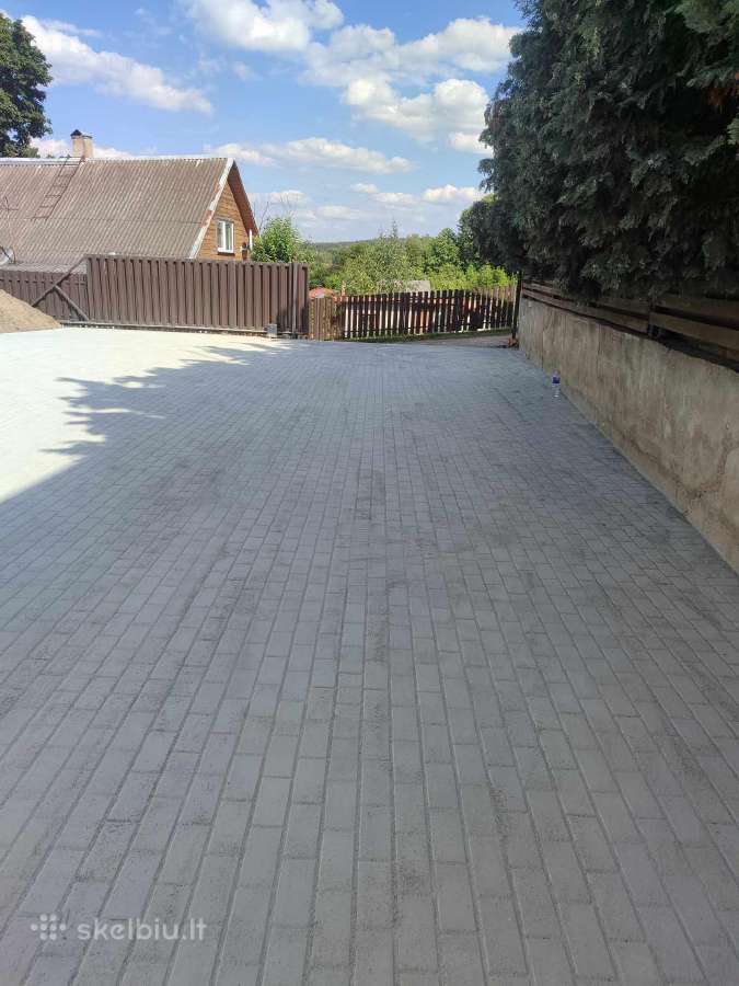 Trinkelių klojimas. Vejos įrengimas - nuotraukos Nr. 8