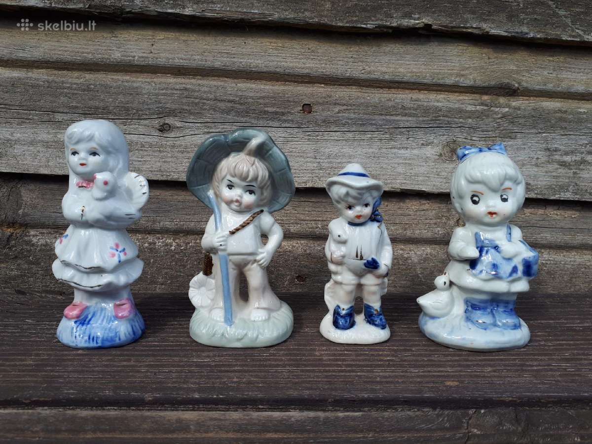 Porcelianinės statulėlės 16 vnt.