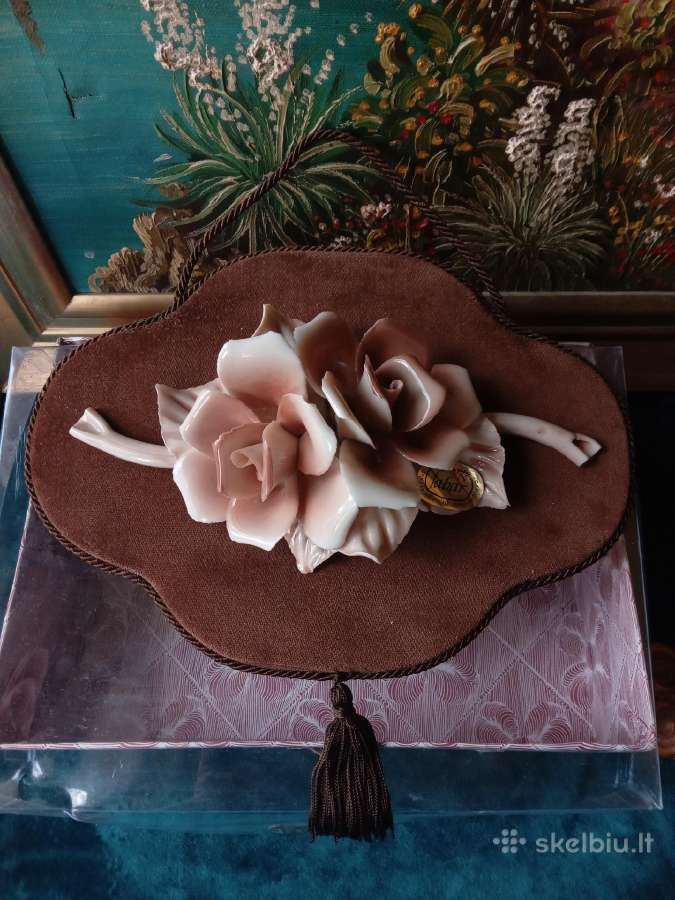 Didelė Capodimonte sienos dekoracija - nuotraukos Nr. 2