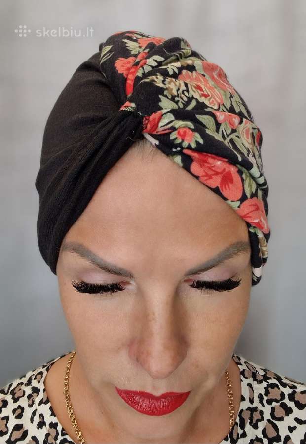 Turbanai,kepurytės. - nuotraukos Nr. 26
