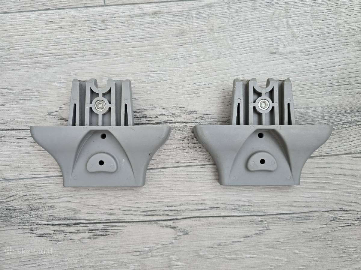 Adapteriai autokėdutei