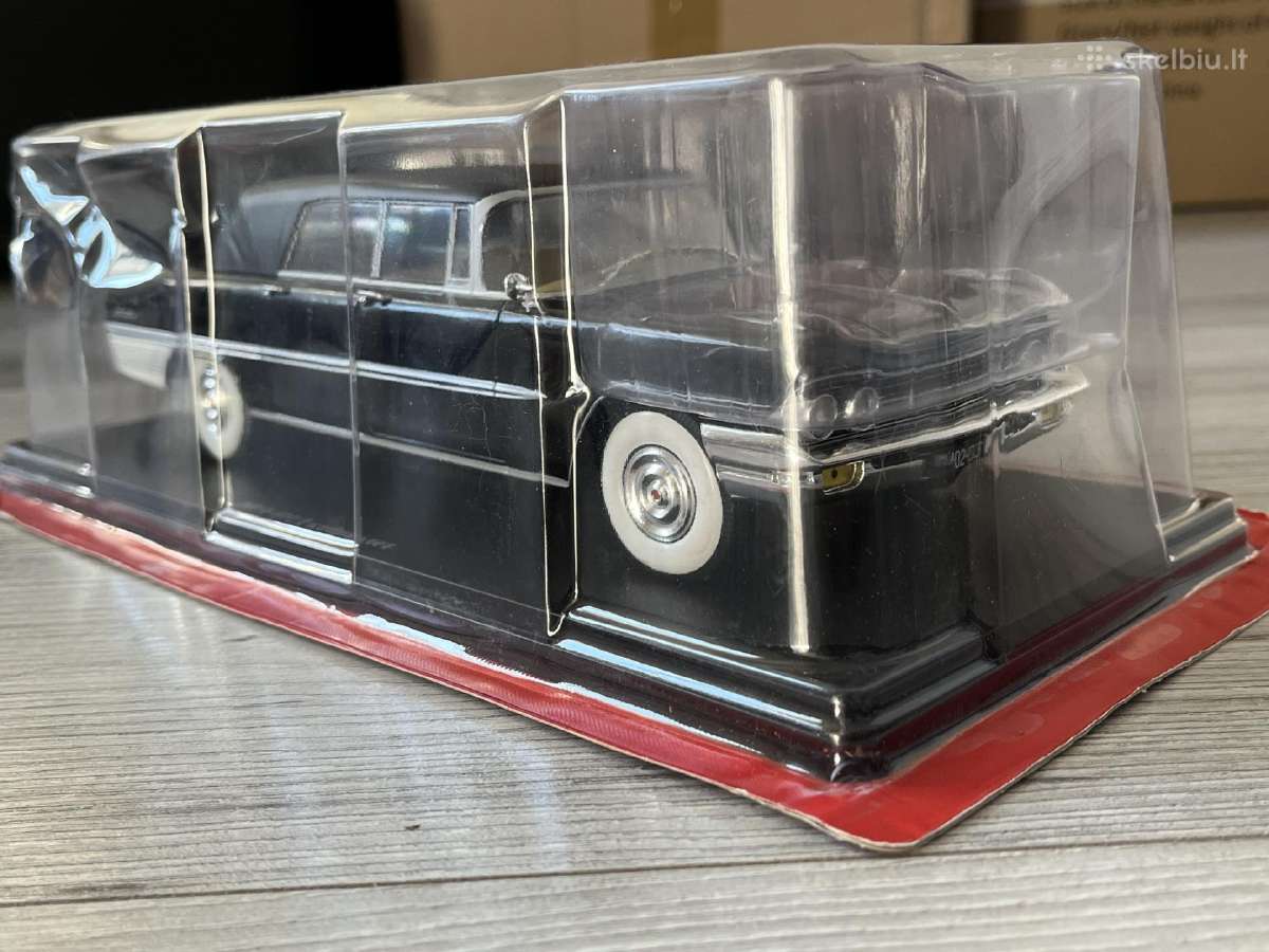 Zil 111d 1:24 Hachette