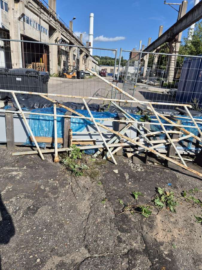 Turėklai .Bėgis 12 m geležinkelio.vėdinimo įrengim - nuotraukos Nr. 31