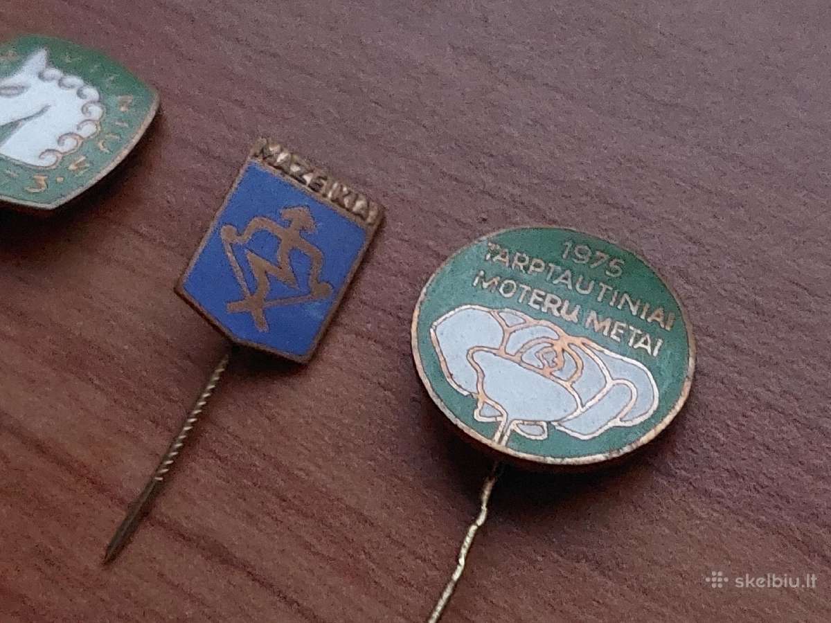 Arklių sporto Mažeikiai Moterų ženkliukai rinkinys - nuotraukos Nr. 4