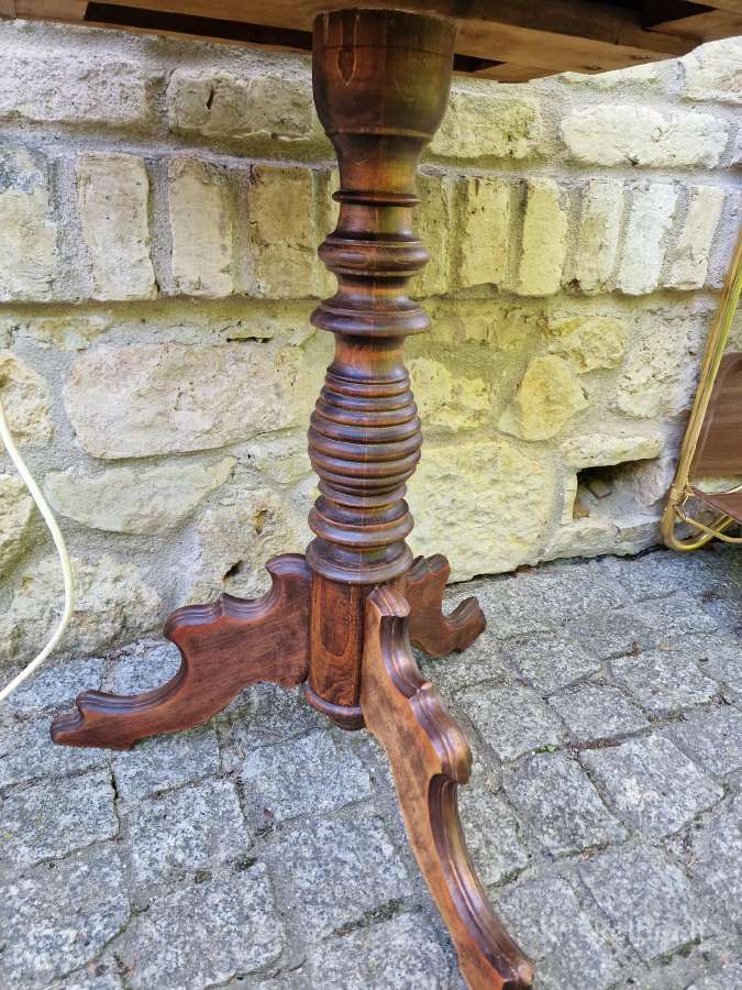 Vintažinis mid century rankdarbių staliukas - nuotraukos Nr. 11
