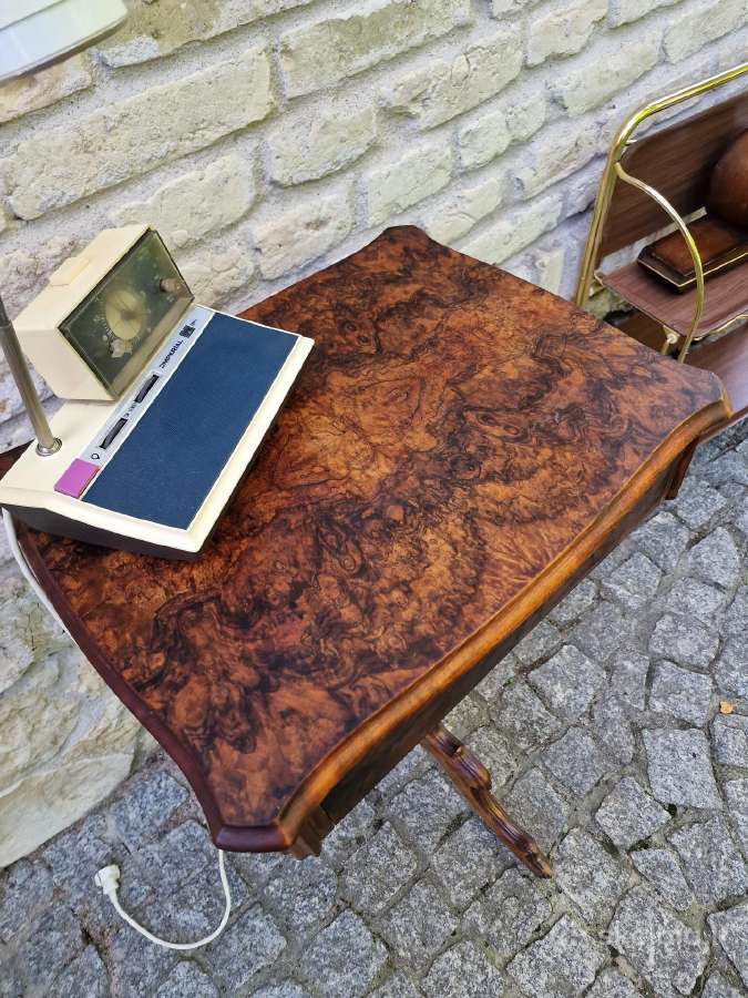 Vintažinis mid century rankdarbių staliukas - nuotraukos Nr. 18