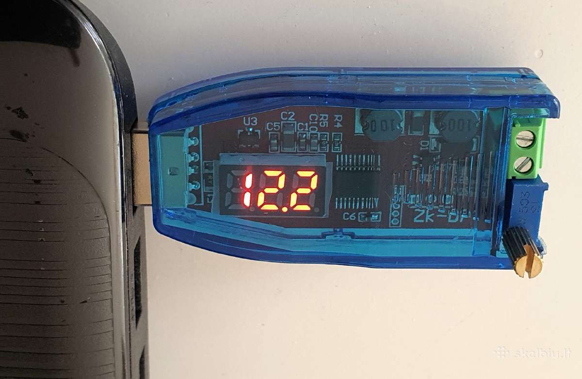 Keičia elektros srovę iš 5v į bet kokią žemą srovę