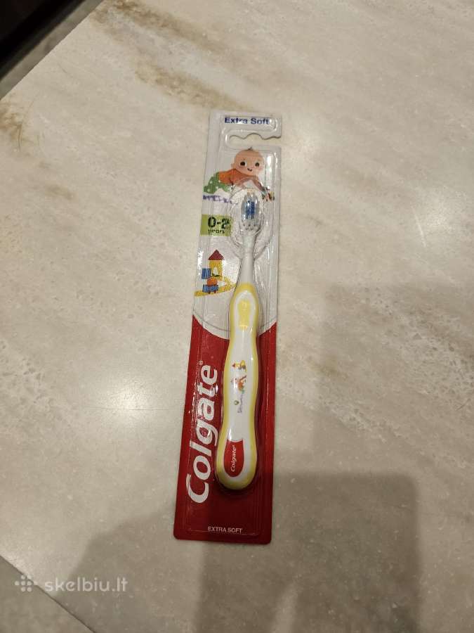 Colgate dantų šepetėlis extra soft 0-2years