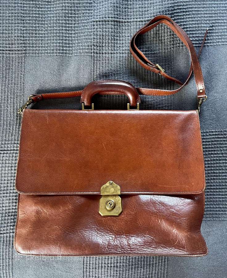 Cheney Genuine Leather Odinis Portfelis