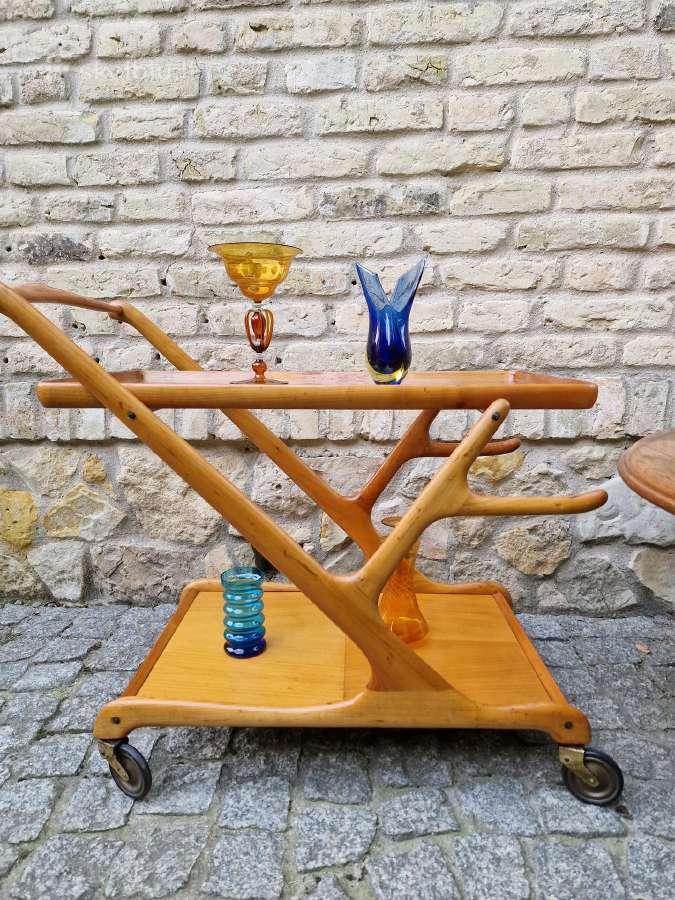 Vintažinis mid century serviravimo staliukas - nuotraukos Nr. 3