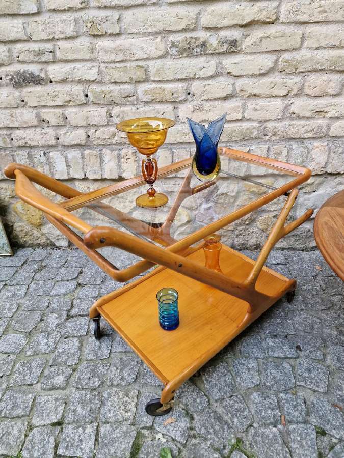 Vintažinis mid century serviravimo staliukas - nuotraukos Nr. 18